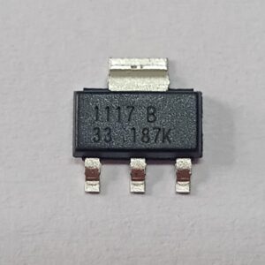 C. I. LC1117TL-TR33 Regulador de tensão 3,3V Low Dropout smd SOT-223. Equivalentes: LM1117MPX-3.3, LD1117S33TR, AMS1117-3.3, AP1117D33