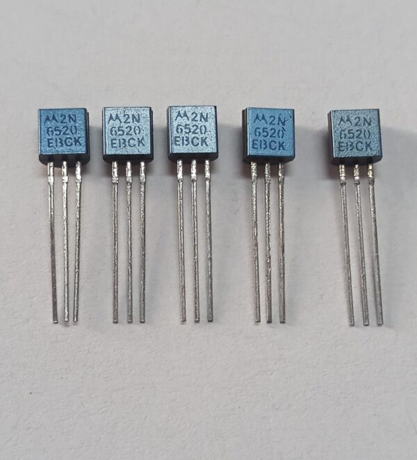 TRANSISTOR PNP 2N6520 TO-92