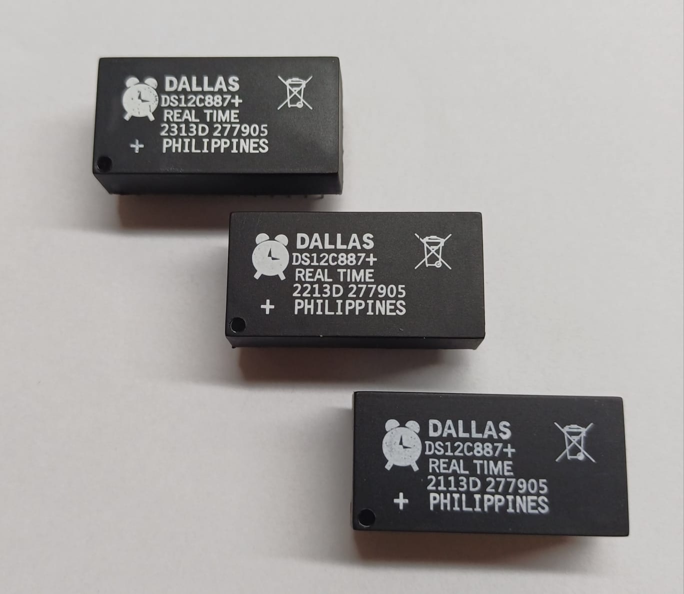 IC RTC CLK/CALENDAR I2C 8SON RV 8263 C7 32.768KHZ 20PPM TA QA Micro